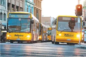  ?? Picture: Sam Rosewarne ?? Bus traffic in Elizabeth Street in Hobart.