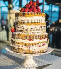  ?? PHOTOTERRA STUDIO ?? Strawberry shortcake is a popular wedding cake these days, according to the bakers at Rustique Pie Kitchen in Montreal.