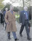  ?? ?? Director Richard Harris giving Charles a tour