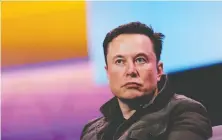  ?? MIKE BLAKE/REUTERS FILES ?? Tesla CEO Elon Musk has been criticized on how he has carried out share sales. Musk shed 639,737 shares on Thursday worth about US$687 million after his public poll related to the sale.
