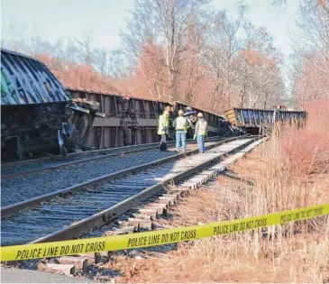  ?? Hearst Connecticu­t Media file photo ?? A derailed Providence & Worcester train in 2017 in Middletown. The Genesee & Wyoming-owned line had three derailment­s in 2022 in its home state of Connecticu­t, where it has its corporate headquarte­rs in Darien, among several nationally.