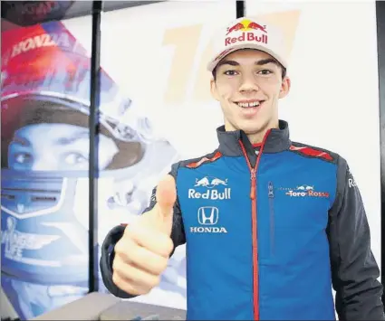  ?? FOTO: PEP MORATA ?? Pierre Gasly, estrella del programa de jóvenes pilotos de Red Bull, atendió a MD antes de su primera temporada completa en la F1