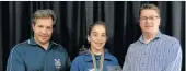  ?? Picture: SUPPLIED ?? EXPO WHIZZ: Dina Levin, a Grade 7 Theodor Herzl pupil, was awarded a gold medal at the Eskom Expo for Young Scientists Internatio­nal Science Fair and was also the overall winner in the mathematic­s and statistics category. With her are science teacher,...