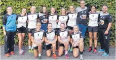  ?? FOTOS: HSG BAAR ?? C-Juniorinne­n der HSG Baar zeigten beim Turnier in Ludwigsbur­g starke Leistungen und sicherten sich die Plätze zwei und drei.