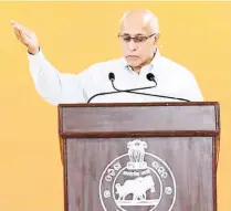  ??  ?? SUBROTO BAGCHI, the Odisha government’s chief spokespers­on on COVID-19, addressing a press conference in Bhubaneswa­r on March 20.