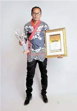  ?? Picture: SUPPLIED ?? ON THE UP-AND-UP: An award-winning top Eastern Cape fashion designer, Luyolo Dlikilili is growing stronger everyday.