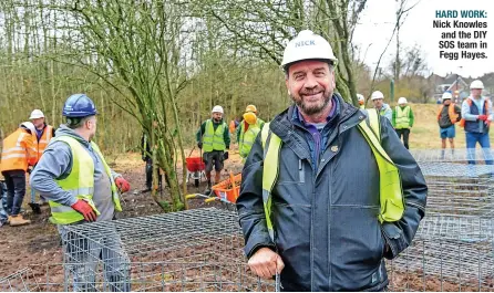  ?? ?? HARD WORK: Nick Knowles and the DIY SOS team in Fegg Hayes.