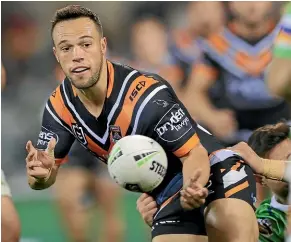  ?? GETTY IMAGES ?? Tigers playmaker Luke Brooks will be a dangerman for the Warriors today.