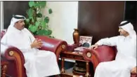  ??  ?? Qatar Chamber (QC) First Vice Chairman Mohamed bin Ahmed bin Twar Al Kuwari with Investment Promotion Authority CEO Sheikh Ali bin Alwaleed Al Thani.