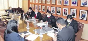  ?? ?? Reunión de la mesa directiva del Senado, a cargo de Hermelinda Alvarenga (foto gentileza).
