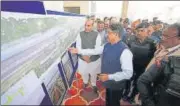  ?? DEEPAK GU PTA/HT PHOTO ?? Defence minister Rajnath Singh inspecting the ongoing constructi­on work at Alamnagar railway station in Lucknow on Wednesday.