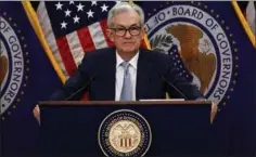  ?? ?? Sådan så det ud, da Fed-chef Jerome Powell trådte op på talerstole­n efter centralban­kens seneste rentemøde i december. Foto: Evelyn Hockstein/Reuters