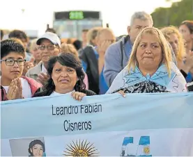  ??  ?? Reclamos. Los familiares dudan sobre los avances en la causa.