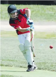  ??  ?? Buln Buln’s Alistair Hood works the ball off his pads nicely.