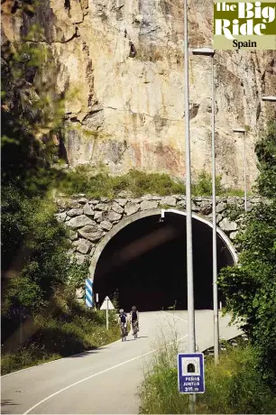  ??  ?? Left: The industrial town of Soto de Ribera provides a contrast to the greenery of Asturias. It also boasts
a very steep bridge