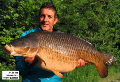  ??  ?? A 42lb 8oz common on... you’ve guessed!