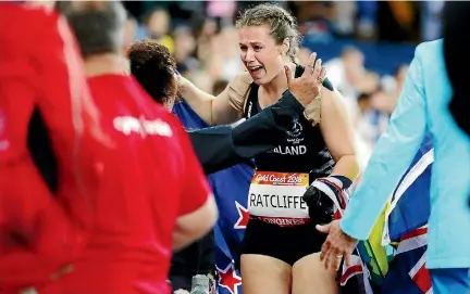  ?? PHOTOSPORT ?? Julia Ratcliffe won gold in the hammer throw, but TVNZ missed most of her event.