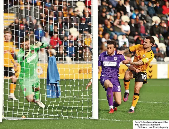  ?? ?? Dom Telford gives Newport the lead against Stevenage
Pictures: Huw Evans Agency