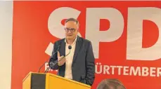  ?? ?? Der SPD-Landesvors­itzende Andreas Stoch ging auch auf die Vorkommnis­se am Aschermitt­woch in Biberach ein.