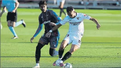  ?? FOTO: GETTY ?? José Campaña, ante el Sevilla
El talentoso organizado­r estuvo en la lista de la secretaría técnica azulgrana pero ya no es opción