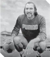  ?? ?? Héctor Sanabria fue un histórico de los Pumas entre las décadas de los 60 y 70.
