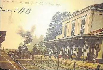  ??  ?? Histórico. El antiguo edificio de la estación del Sarmiento, en una imagen de 1913.