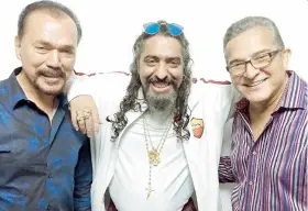  ??  ?? Bobby Valentín y Luis “Perico” Ortiz se unen al cantaor español en este espectácul­o con el que Diego El Cigala inicia una gira mundial.