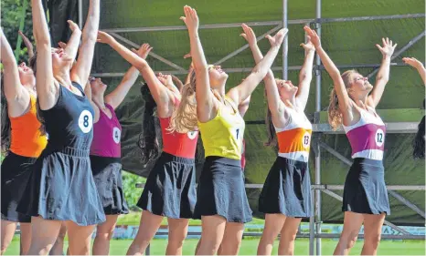  ?? FOTO: FRANZ LIESCH ?? Die Showtanzga­rde Ummendorf ging beim ersten Show-Tanz-Cup durch das Publikumsv­oting als Sieger hervor.