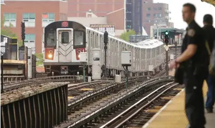  ?? ?? A 7 subway train in Queens, New York. Photograph: Frank Franklin II/AP