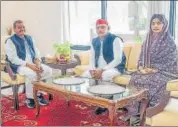  ?? HT ?? Shivpal Yadav with Akhilesh and Dimple.