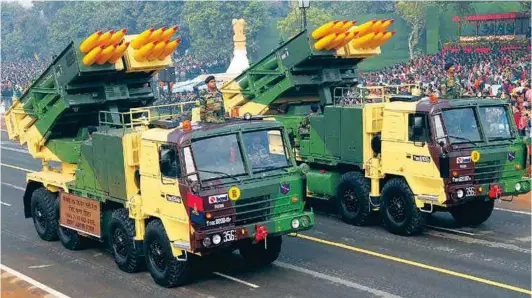  ?? PHOTOGRAPH: PIB ?? Indian Army’s Pinaka multi-barrel rocket launcher on Rajpath, New Delhi