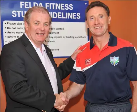  ??  ?? Gavin Duffy during his time as Celebrity Bainsteoir for Roche Emmets GFC meets the then Louth GAA manager, Peter Fitzpatric­k in 2010.