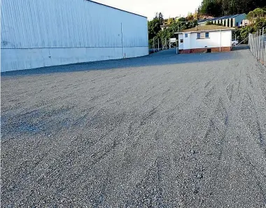  ?? REALESTATE.CO.NZ ?? The freshly gravelled and fenced property in Huntly.