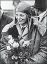  ?? AP PHOTO ?? Amelia Earhart arrives in Southampto­n, England, after a trans-Atlantic flight on the “Friendship” in 1928.