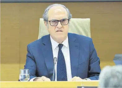  ?? ZIPI / EFE ?? El Defensor del Pueblo, Ángel Gabilondo, ante una comisión parlamenta­ria del Congreso de los Diputados.