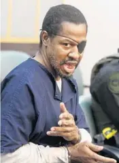  ?? RED HUBER/STAFF PHOTOGRAPH­ER ?? At Monday’s hearing, Markeith Loyd, accused of killing an Orlando police officer and his ex-girlfriend, tells the judge he isn’t receiving proper medical treatment.