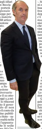  ??  ?? In trincea Luca Zaia, presidente della Regione Veneto dal 2010
