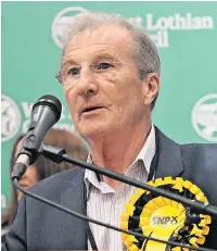  ?? ?? Time served Frank Anderson has represente­d the SNP for more than 30 years in his ward