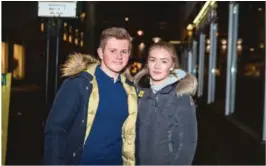  ??  ?? DUMT: Synes Håkon Monsen (16) fra Tromøy og Marie Mjåsund (16) fra Nedenes om GHB.