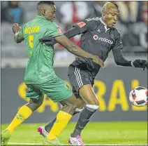  ?? Picture: GALLO IMAGES ?? CRISS-CROSS: Tendai Ndoro, right, of Pirates and Limbikani Mzava of Golden Arrows clash during their league match on Wednesday