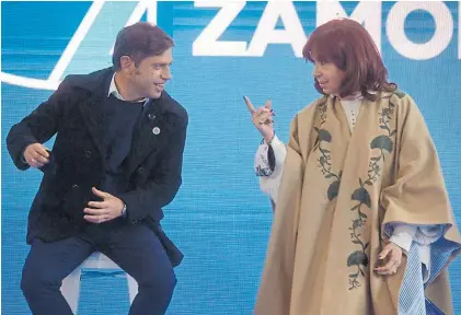  ?? ?? Sintonía. Cristina Kirchner y Axel Kicillof, durante uno de los actos recientes que compartier­on.