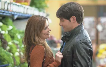  ?? NBC ?? Elizabeth Tulloch (left) plays Juliette Silverton alongside David Giuntoli as Nick Burkhardt on “Grimm,” which begins its final season for NBC on Jan. 6.