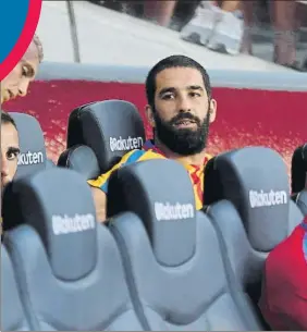  ?? FOTO: PEP MORATA ?? Arda, en el banquillo El jugador turco no entra en los planes de Ernesto Valverde