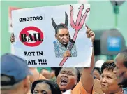  ?? Picture: EUGENE COETZEE/FILE ?? VOCAL OPPOSITION: ANCWL members and others protested against bail for Timothy Omotoso during the trial