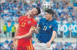  ?? FOTO: AP ?? Alessandro Bastoni (22 años) jugó los 90 minutos del Italia-gales de la Eurocopa