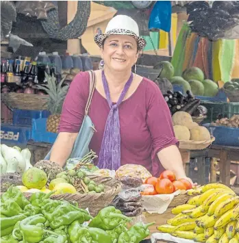  ?? GENTILEZA MIGUEL ALVAREZ ?? Hoy. Gabriela, en un mercado de Managua, donde reside.