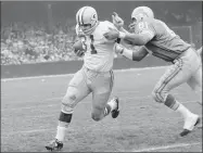  ?? Preston Stroup / Associated Press ?? The Packers’ Hall of Fame fullback Jim Taylor, left, died on Oct. 13. He was 83.