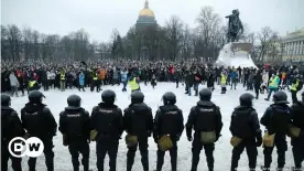  ??  ?? Hundreds were detained by police in St Petersburg on Saturday