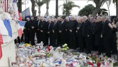  ?? (Photo Franck Fernandes) ?? Pas moins de  évêques européens se sont recueillis, hier à Nice, pour les victimes du -Juillet.