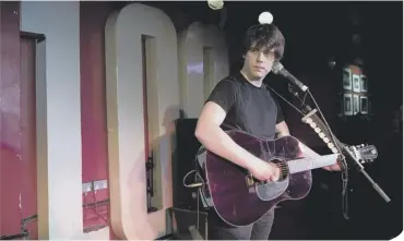  ??  ?? Jake Bugg at 100 Club in London (photo: John Phillips/Getty Images)